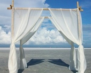 Savoir Faire Beach Wedding